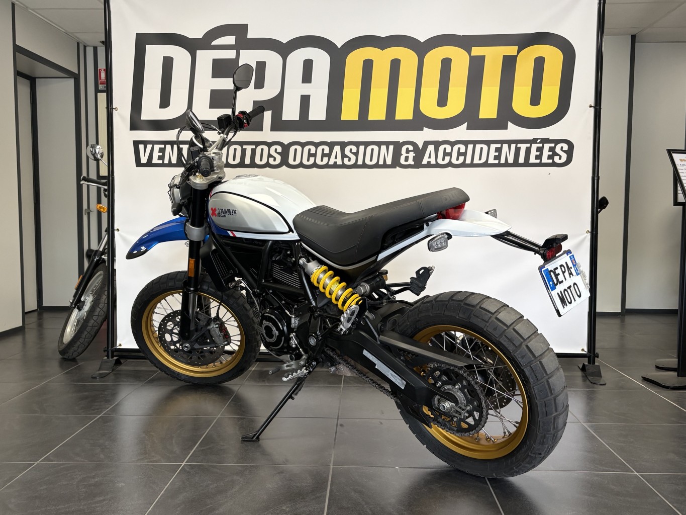 moto d’occasion DUCATISCRAMBLER 800 DESERT SLED