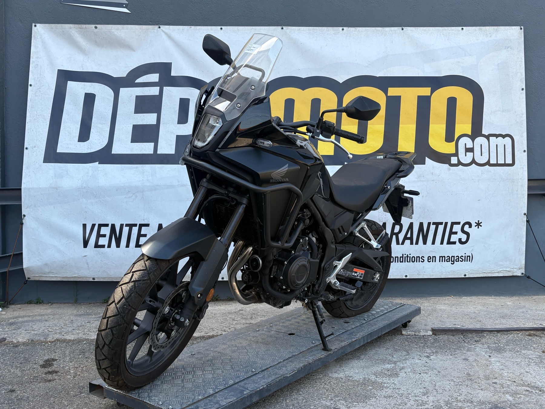 moto accidentée HONDACB500XA