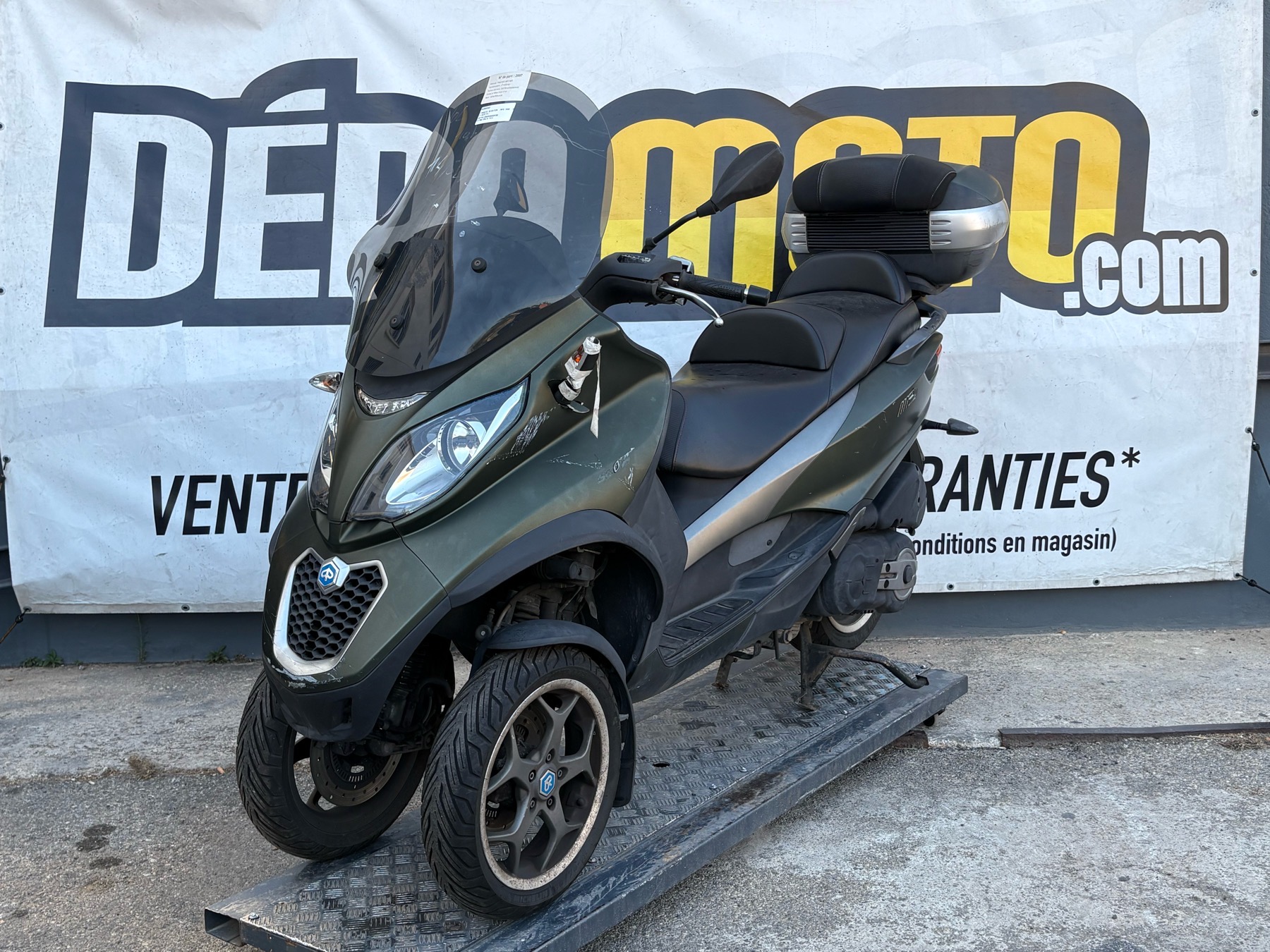 moto accidentée PIAGGIO MP3 500