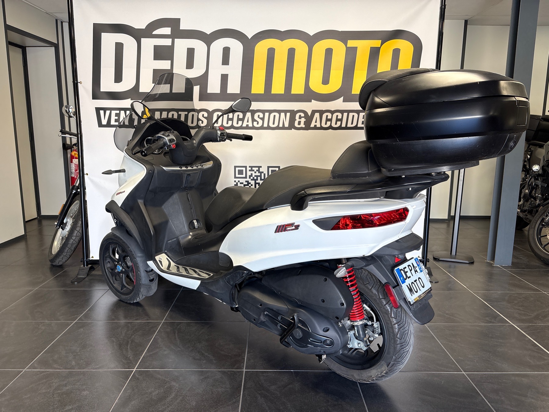 moto d’occasion PIAGGIO MP3 500