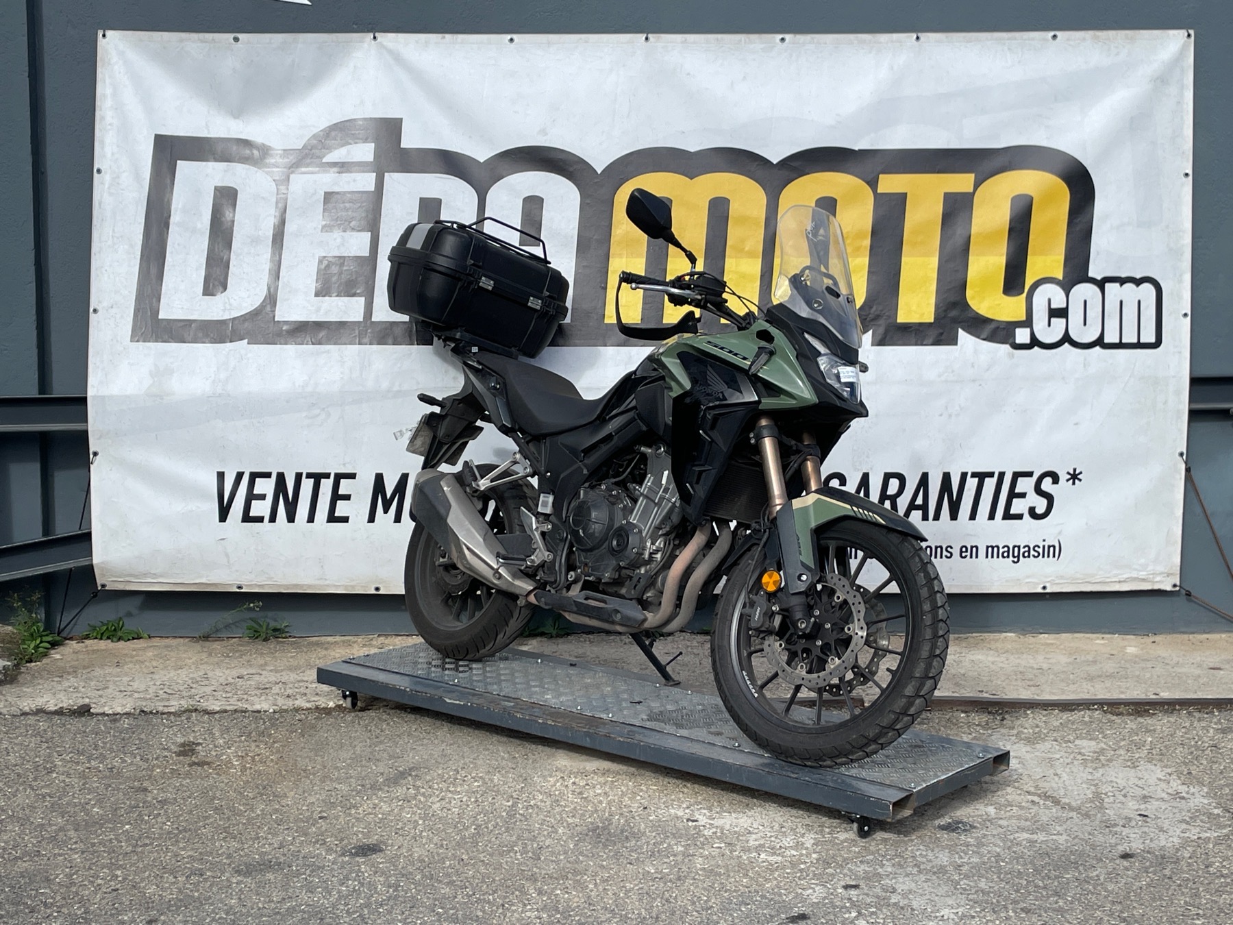moto accidentée HONDA CB500