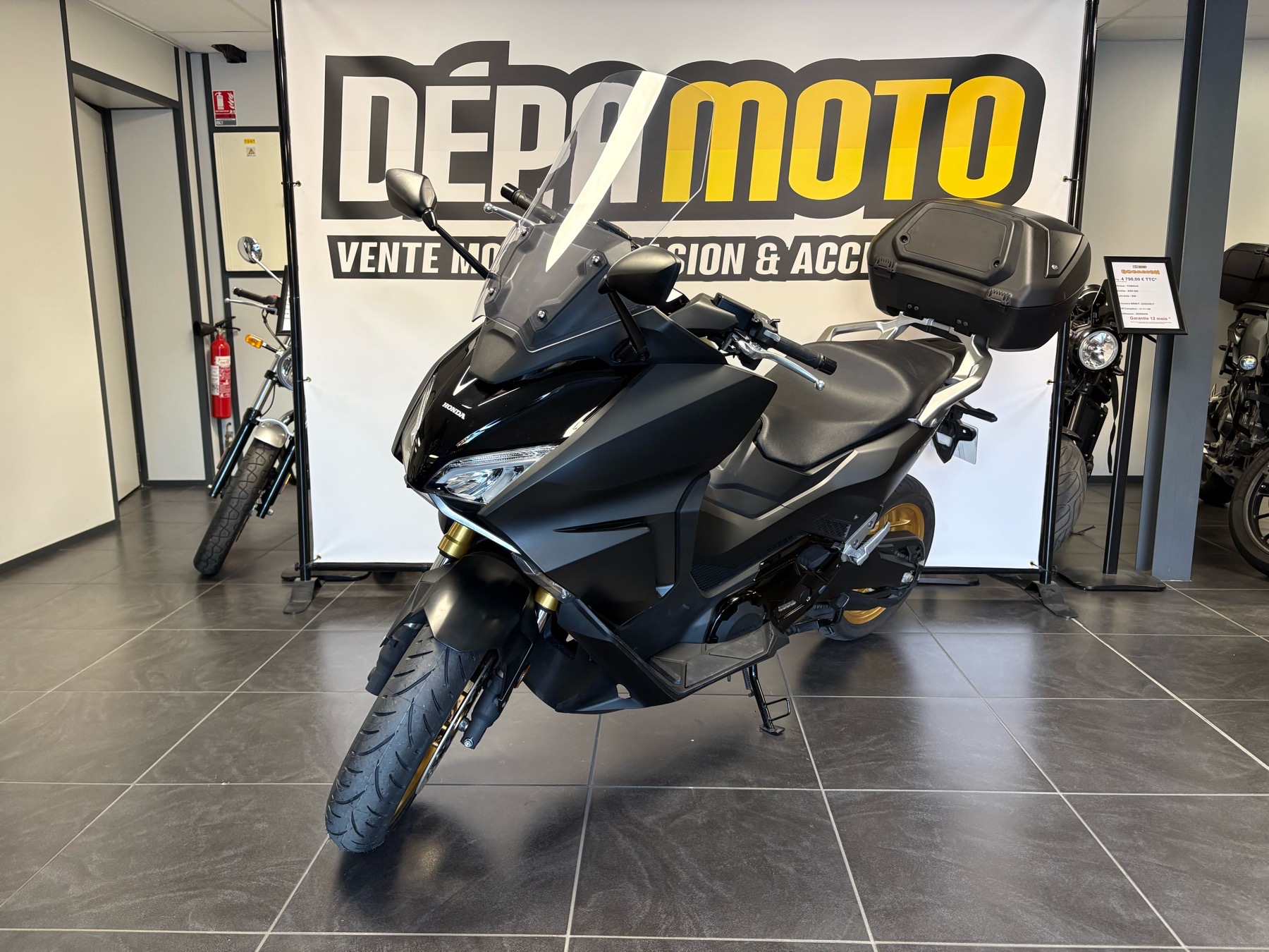 moto d’occasion HONDA  FORZA 750