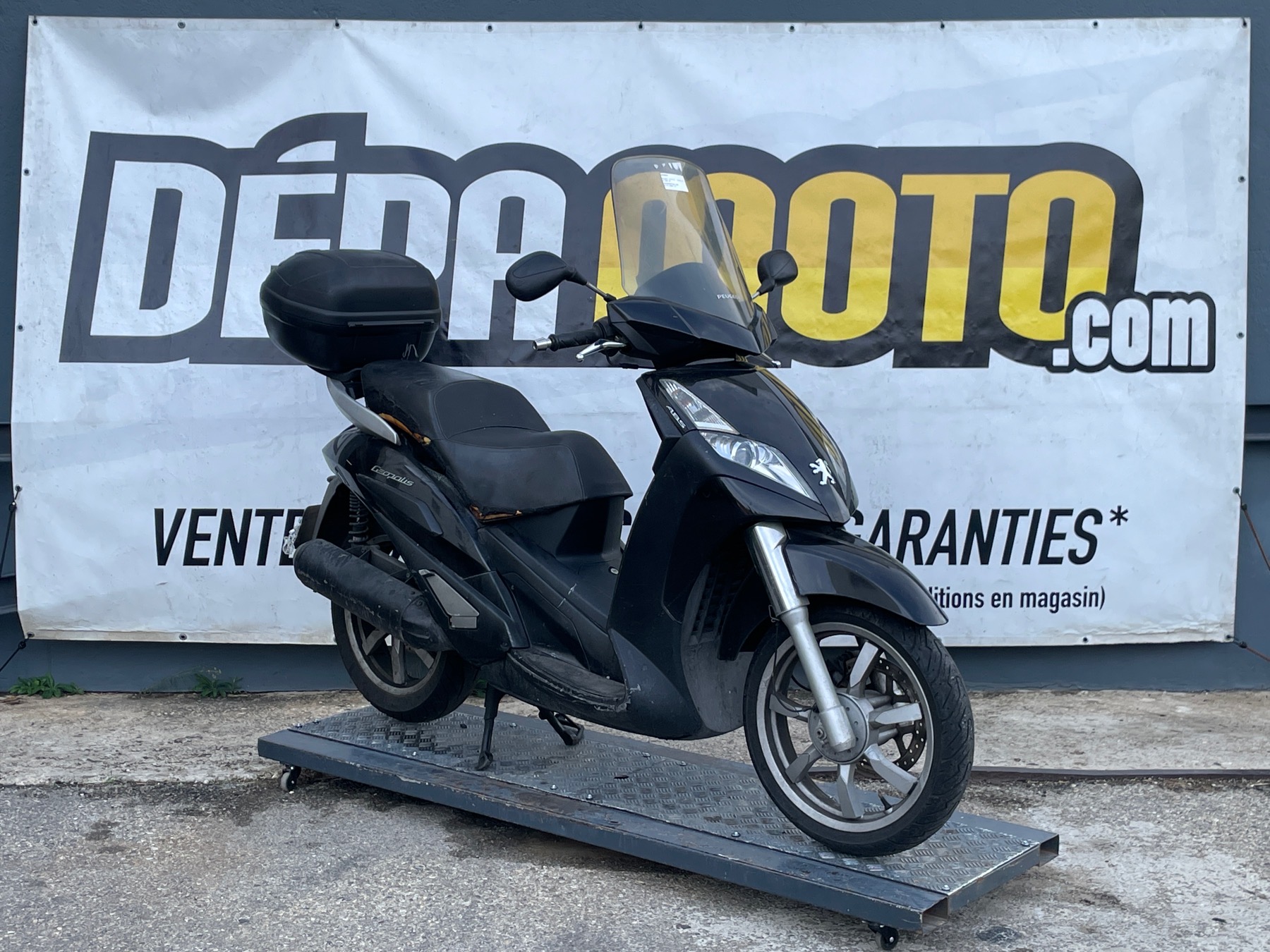 moto accidentée PEUGEOT  GEOPOLIS