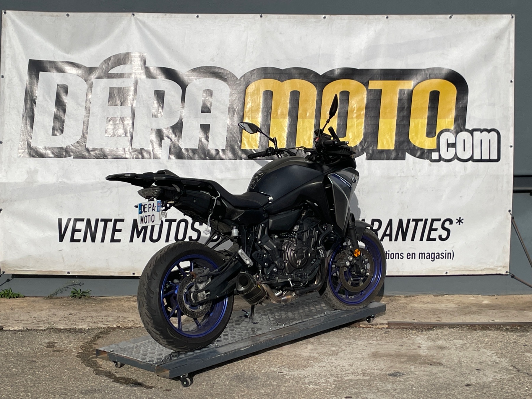 moto accidentée YAMAHA TRACER 700