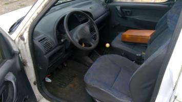 Foto pieza de coche