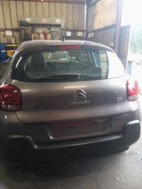 Foto pieza de coche