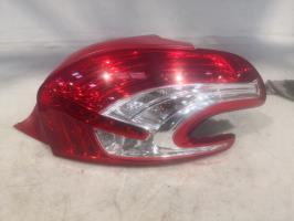 Foto pieza de coche
