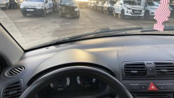 Foto pieza de coche