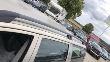 Foto pieza de coche