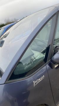 Foto pieza de coche