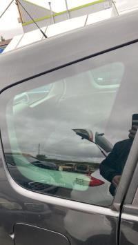 Foto pieza de coche
