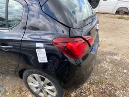 Foto pieza de coche