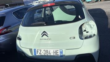 Foto pieza de coche