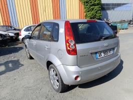 Foto pieza de coche