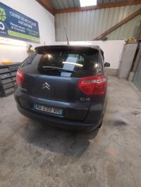 Foto pieza de coche
