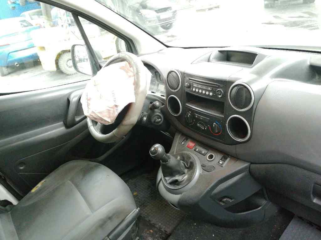 Foto pieza de coche