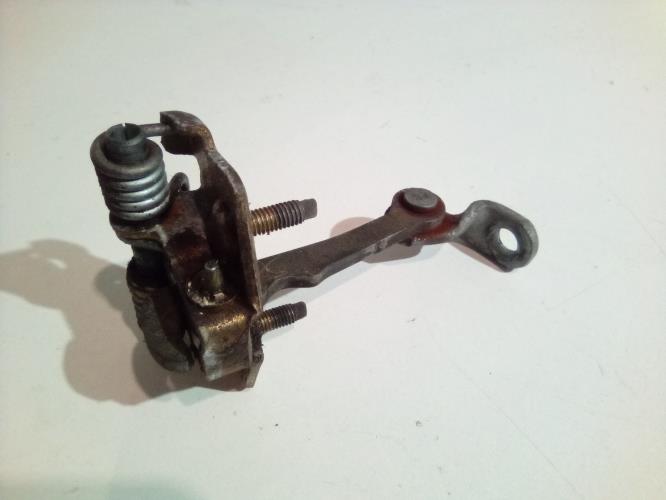 Clignotant avant gauche HONDA CBR250R 33450-KYJ-900 Clignotant avant gauche HONDA CBR250R 33450-KYJ-900