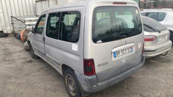 Foto pieza de coche