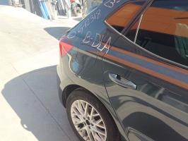 Foto pieza de coche