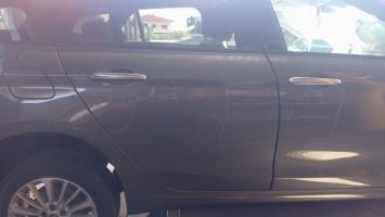 Foto pieza de coche