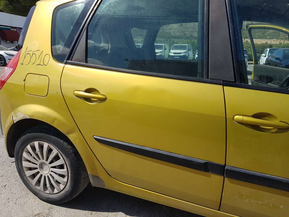 Foto pieza de coche