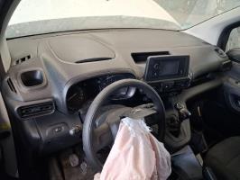 Foto pieza de coche