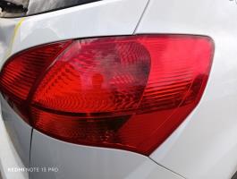 Foto pieza de coche