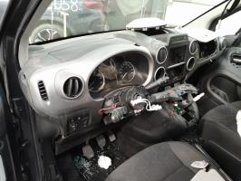 Foto pieza de coche