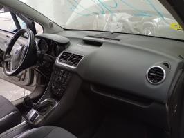 Foto pieza de coche