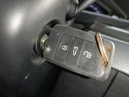 Foto pieza de coche