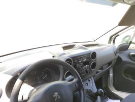 Foto pieza de coche