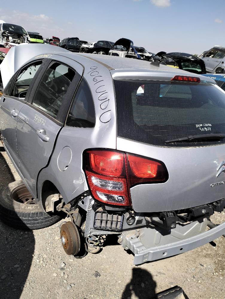 Foto pieza de coche