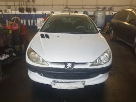 Foto pieza de coche