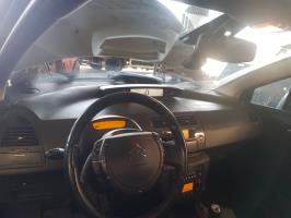 Foto pieza de coche
