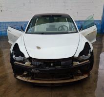 Foto pieza de coche