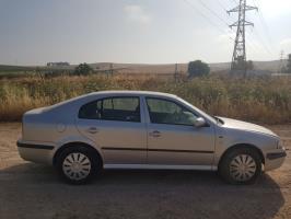 Foto pieza de coche