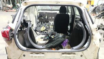 Foto pieza de coche
