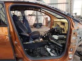 Foto pieza de coche