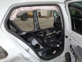 Foto pieza de coche