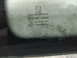 Foto pieza de coche