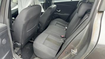 Foto pieza de coche