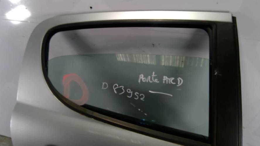 Image Vitre arriere droit - PEUGEOT 207