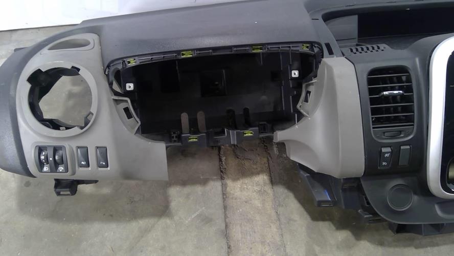 Image Tableau de bord - RENAULT TRAFIC 3 COURT