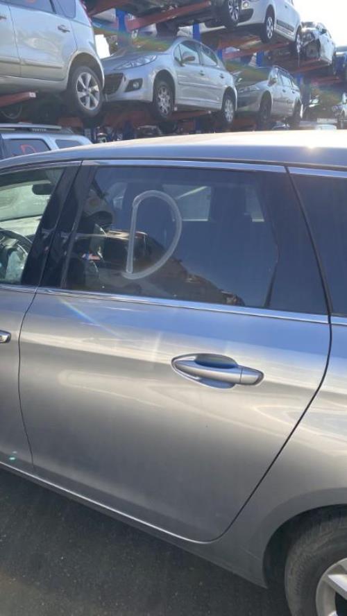 Image Vitre arriere gauche - PEUGEOT 308 2 SW
