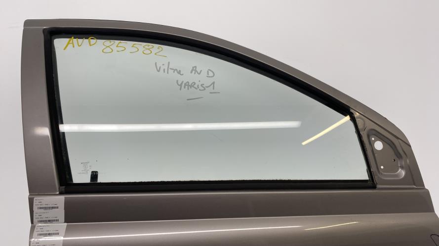 Image Vitre avant droit - TOYOTA YARIS 1