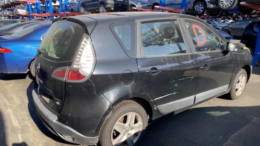 Image Feu arriere secondaire droit (feux) - RENAULT SCENIC 3