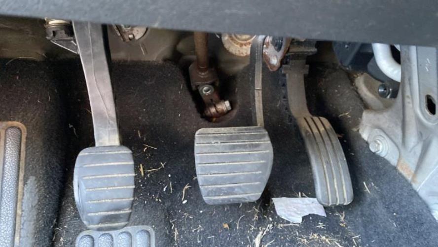 Image Pedale de frein - RENAULT SCENIC 3