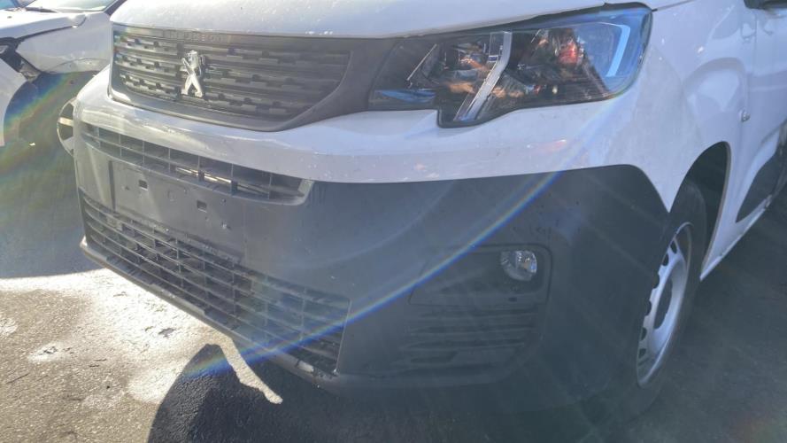 Image Pare choc avant - PEUGEOT PARTNER 3