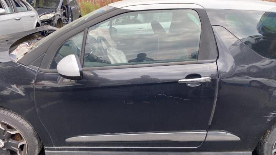Image Vitre avant gauche - CITROEN DS3