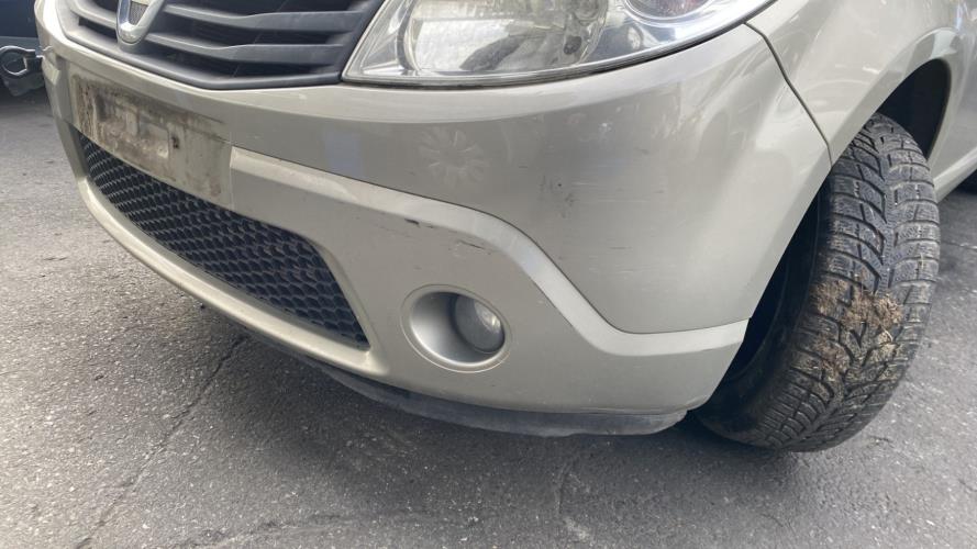 Image Pare choc avant - DACIA SANDERO 1